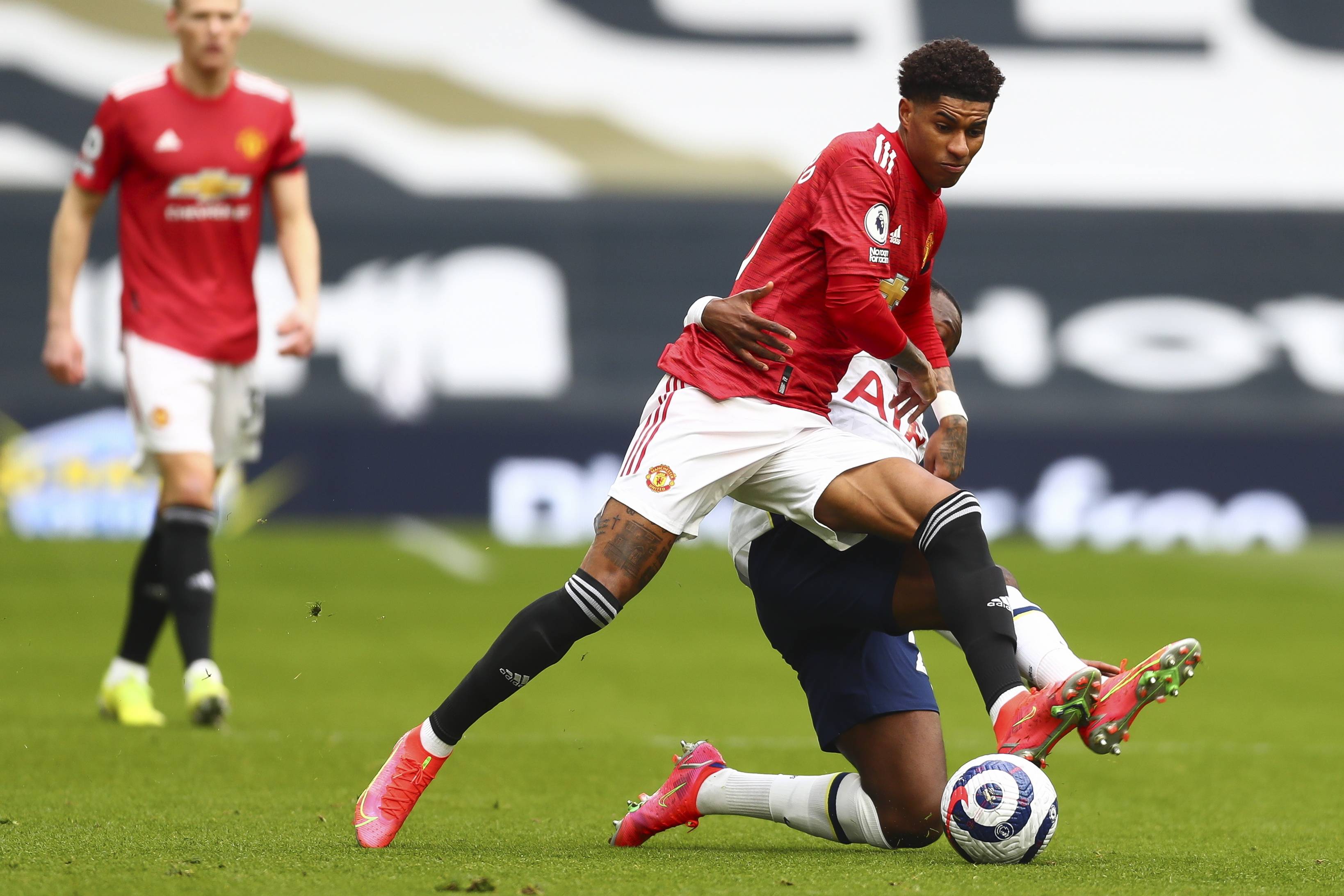 则是本场平 则是本场平